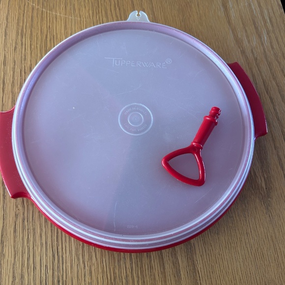 Vintage Tupperware Serving divided dish - Picture 5 of 5